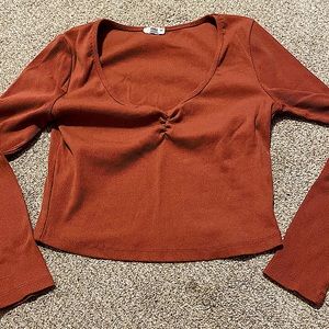 Maroon coloured long sleeve shirt| Size M/M starting price 5$